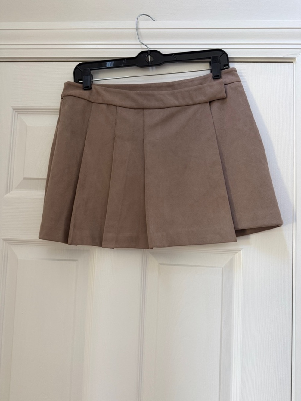 ASTR the Label faux suede skirt